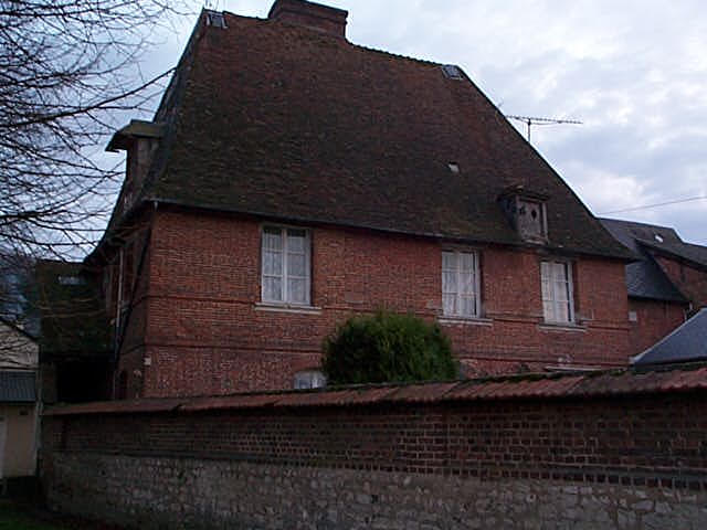 charlevalmaisondelareine